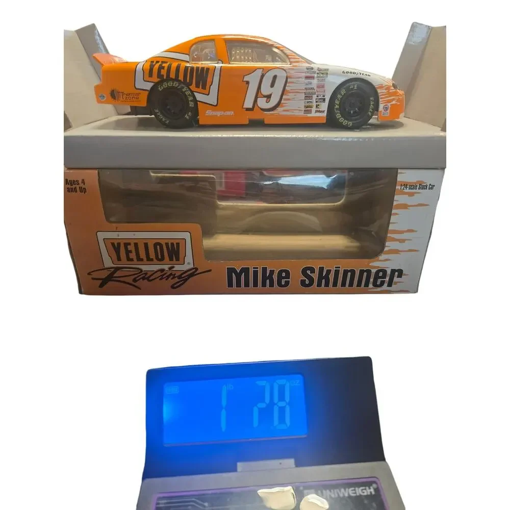 1999 Mike Skinner 19 Yellow Freight 1:24 Action Diecast Chevrolet Nascar